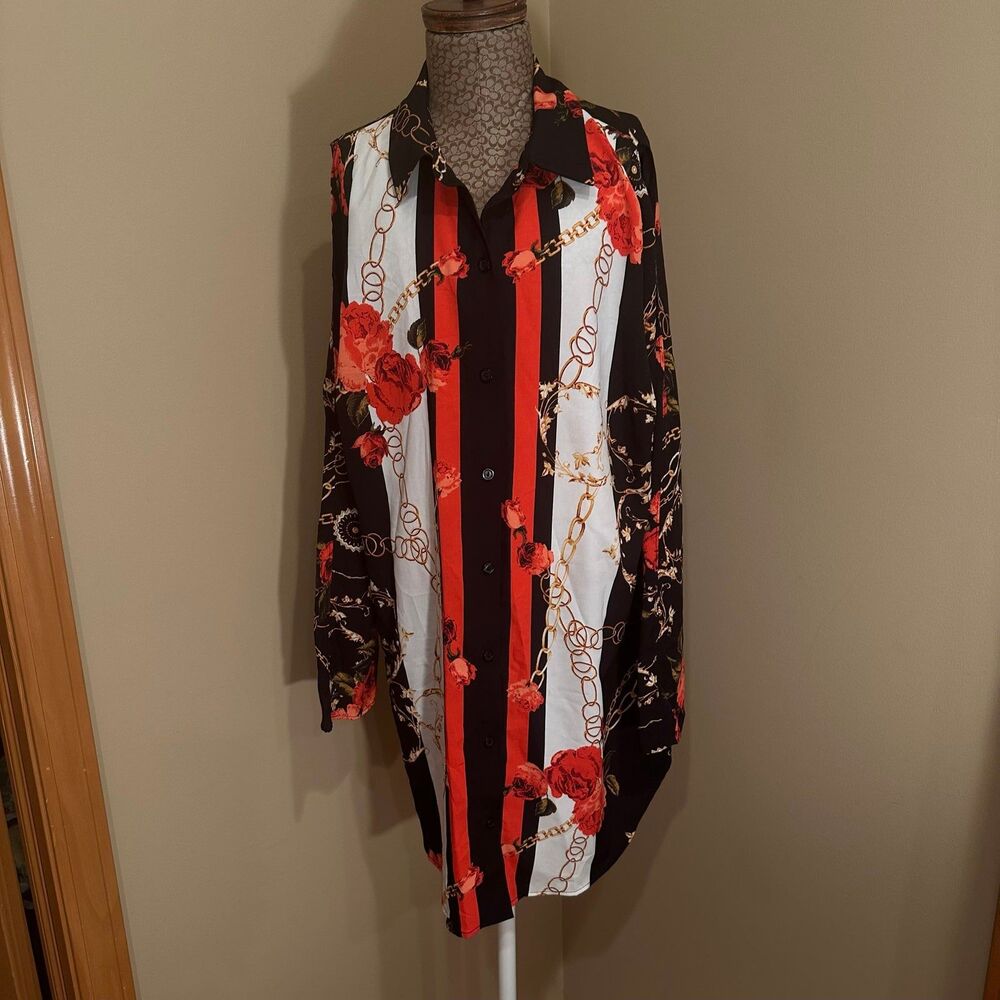 Blouse NWT Bold‎ Elements size M